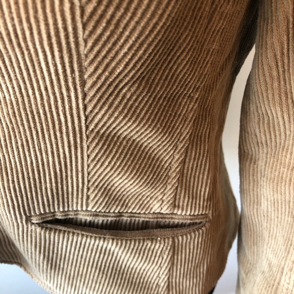 A&F brown corduroy blazer - Picture 9 of 16
